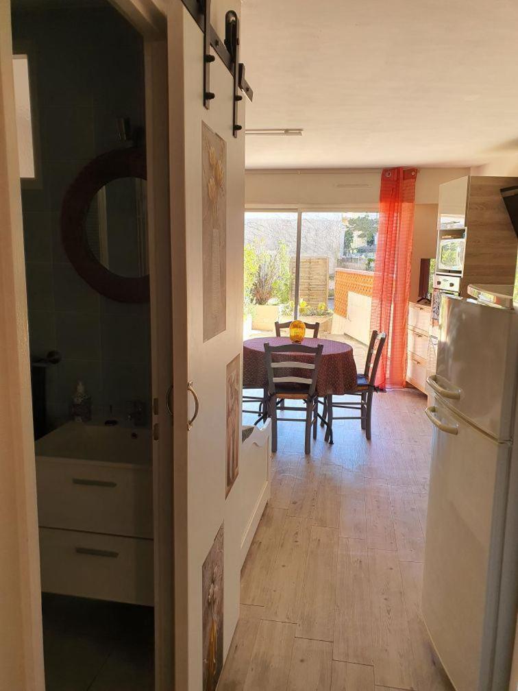 Charmant Studio Fonctionnel Avenue Des Allies Cavalaire-sur-Mer Exteriör bild